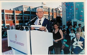 Yakın DFoğu Üniversitesi Rektörü Prof. Dr. Hakkı ATUN